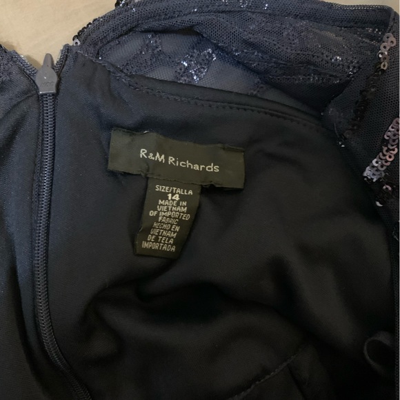 R&M Richards Navy Blue Sequin short sleeve Gown Dress size 14 - Picture 10 of 11